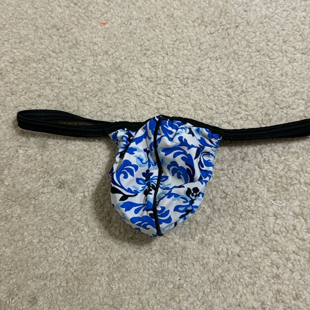 Prevail sport thong